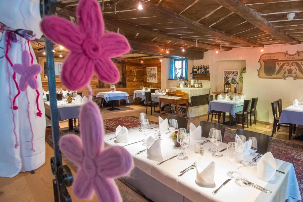 Hotel La Cruna Sedrun
