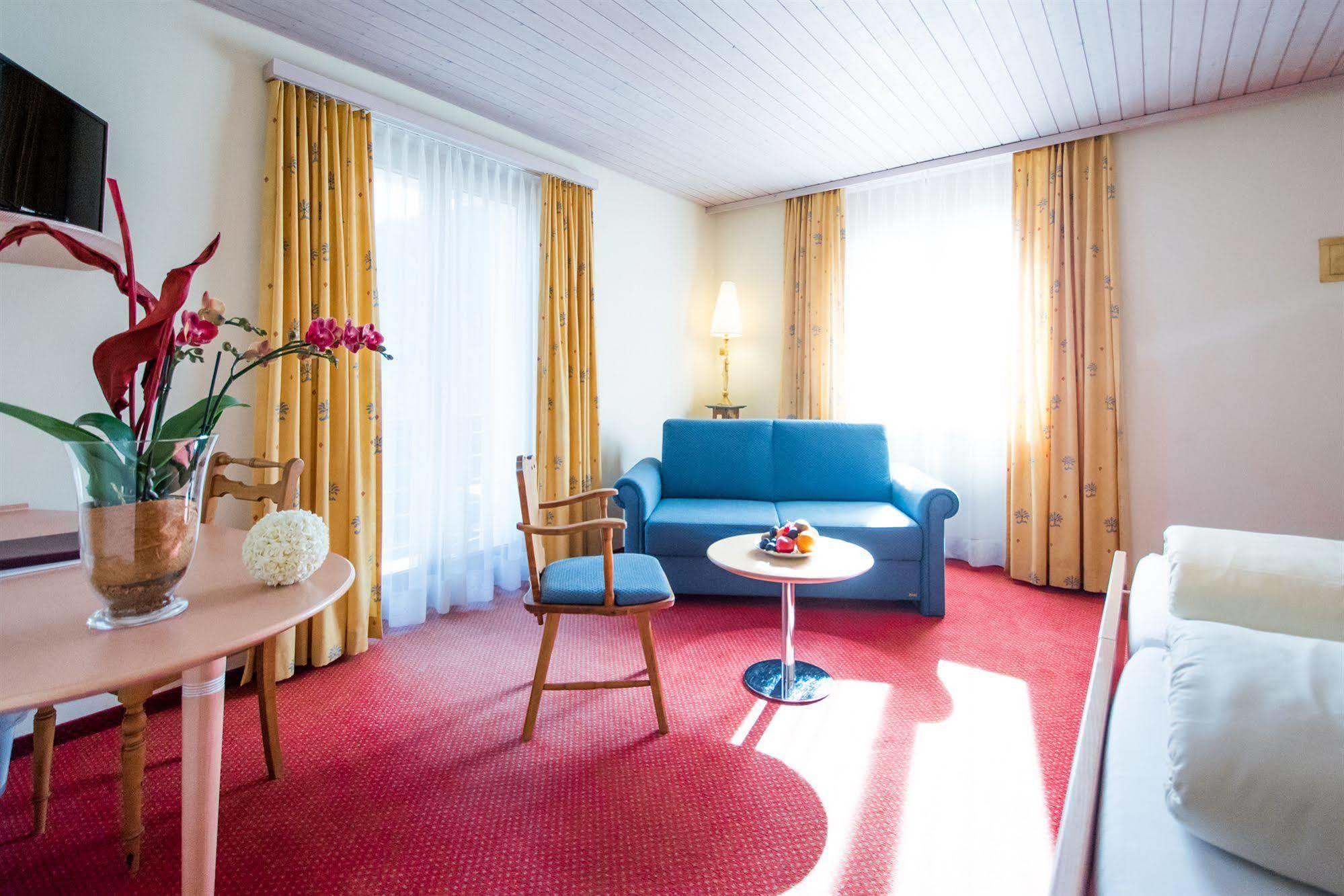La Cruna Hotel 3*